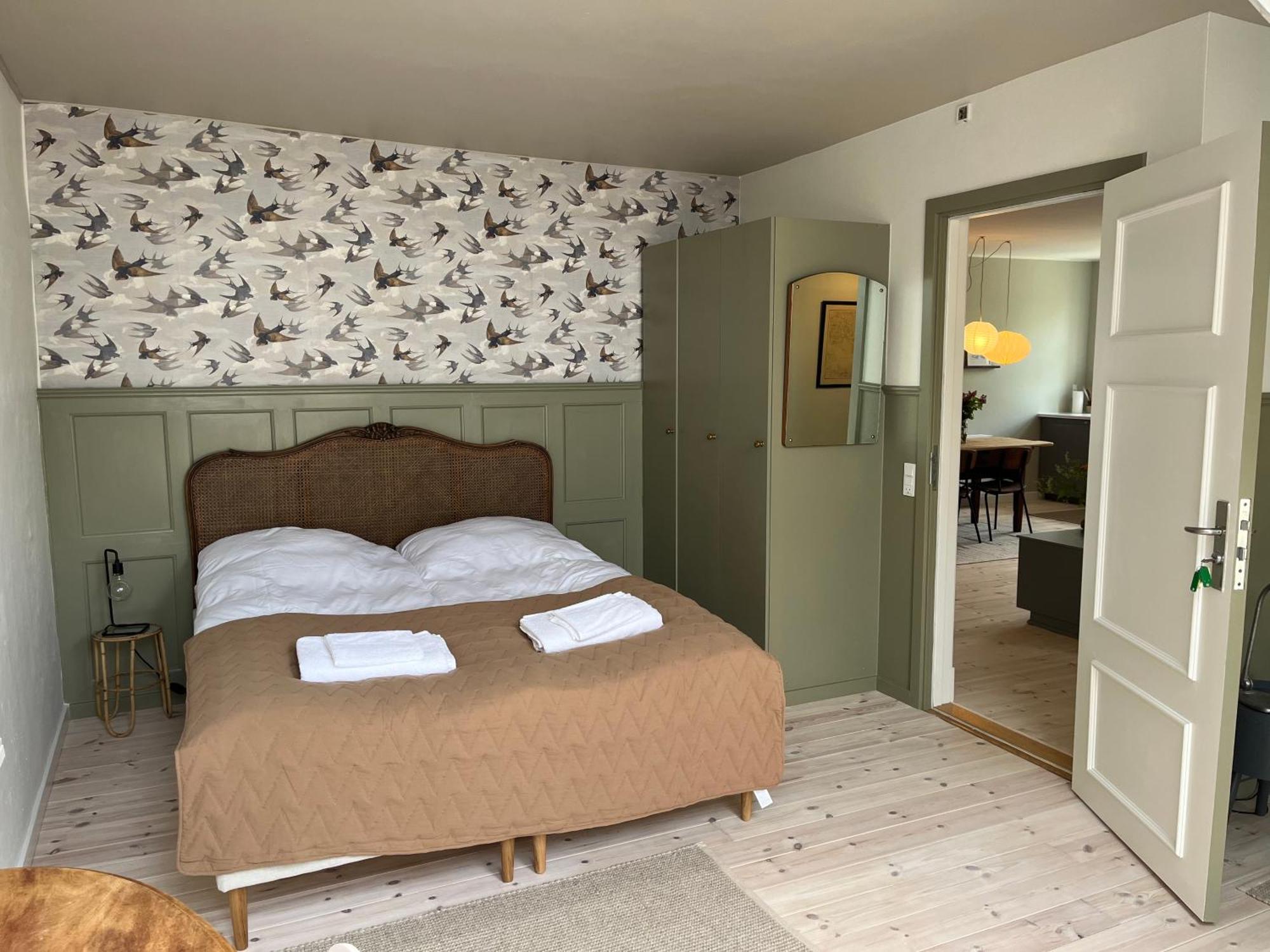 Reballegaard Bed & Breakfast Хорсенс Экстерьер фото